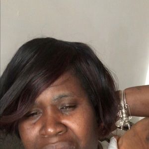 Meet your Posher, Felicia